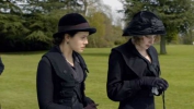 Downton Abbey Edith et Sybil 