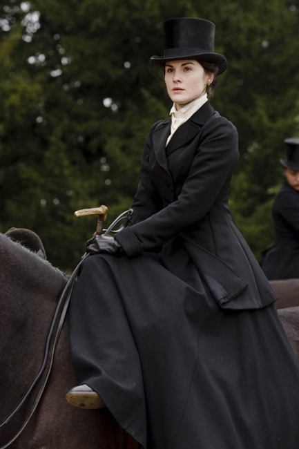 Mary Crawley sur le cheval
